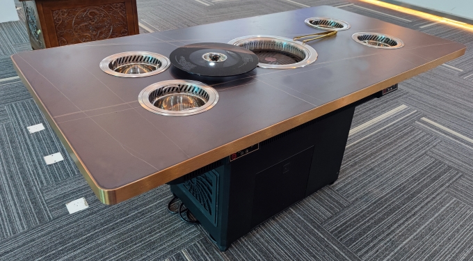 岩板台麵自（zì）助無煙火鍋燒烤一體餐桌（zhuō）