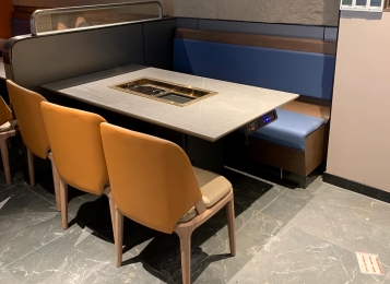 自助（zhù）火鍋烤肉店無煙淨化（huà）烤（kǎo）涮一體桌