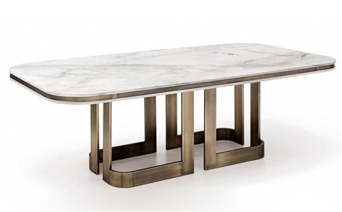 高端ktv包廂古銅不（bú）鏽鋼長條茶幾