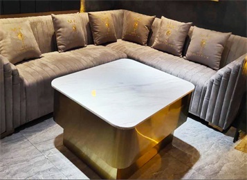 高端酒（jiǔ）吧ktv輕奢鈦金不鏽