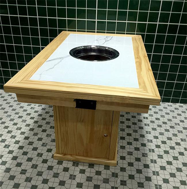 串串香實木無煙火鍋桌_下沉式（shì）無煙火（huǒ）鍋桌