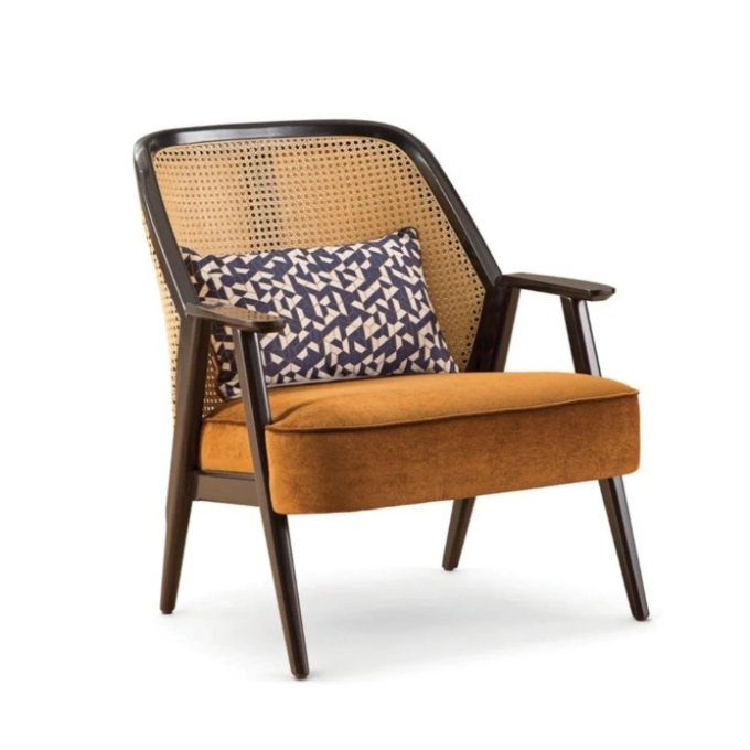 實木編（biān）藤靠背扶手椅