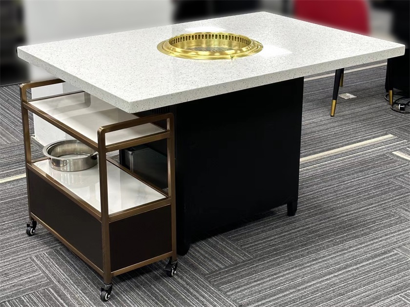 自助烤(kǎo)肉餐廳炭火烤肉下排(pái)風烤肉桌