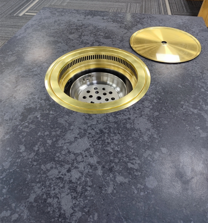 韓式烤肉店下排（pái）煙烤肉桌_無煙炭火烤肉桌