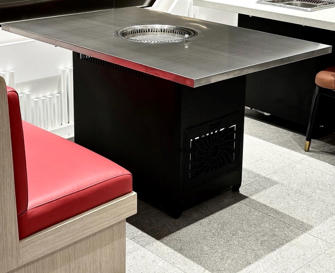 烤肉店不鏽鋼無煙（yān）淨化炭火烤肉桌