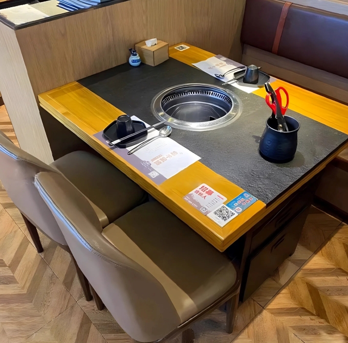 下(xià)排煙烤肉桌