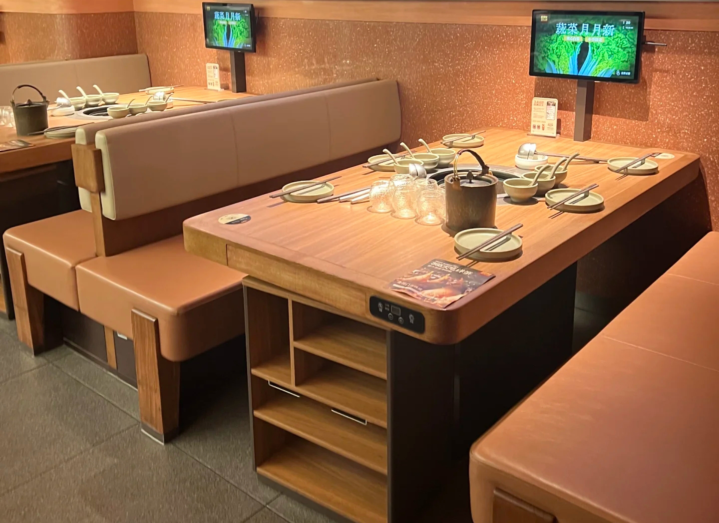 火鍋店桌椅定製：巴（bā）奴火