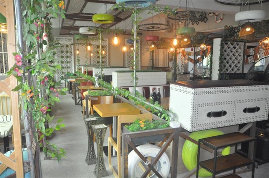 海德利餐飲(yǐn)家具