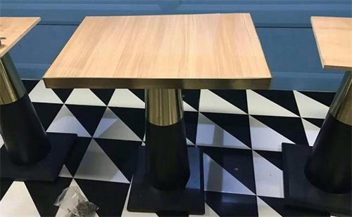 主(zhǔ)題餐吧餐(cān)桌