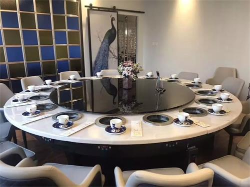 無煙火（huǒ）鍋（guō）桌椅（yǐ）