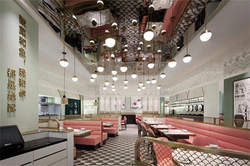 魚（yú）樂飛餐廳桌椅