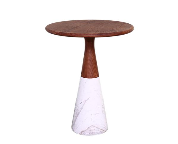 中式複古酒吧酒（jiǔ）吧桌定製（zhì）_時尚清吧優質實木酒吧桌