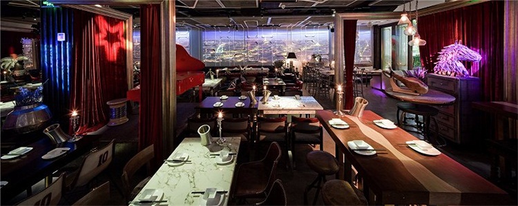 主題（tí）餐廳空間設（shè）計效果圖