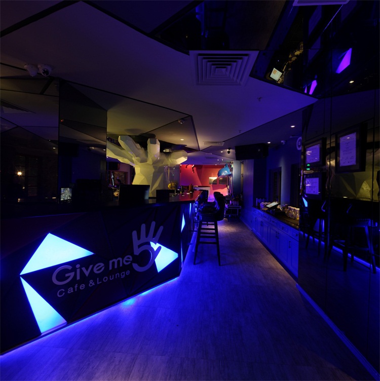 餐飲（yǐn）空間設計效（xiào）果圖