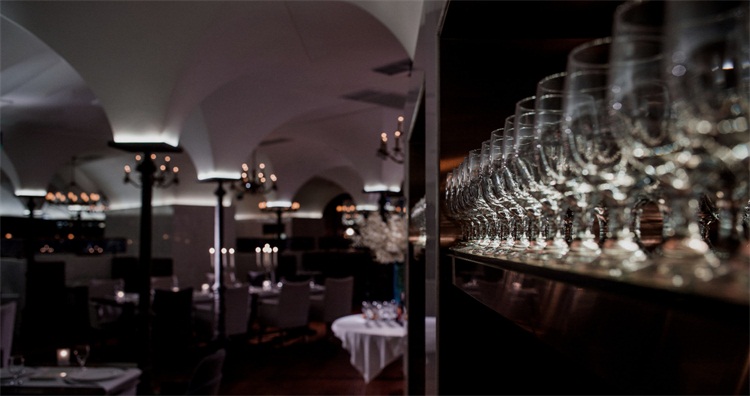 法餐廳空間設計（jì）效果圖