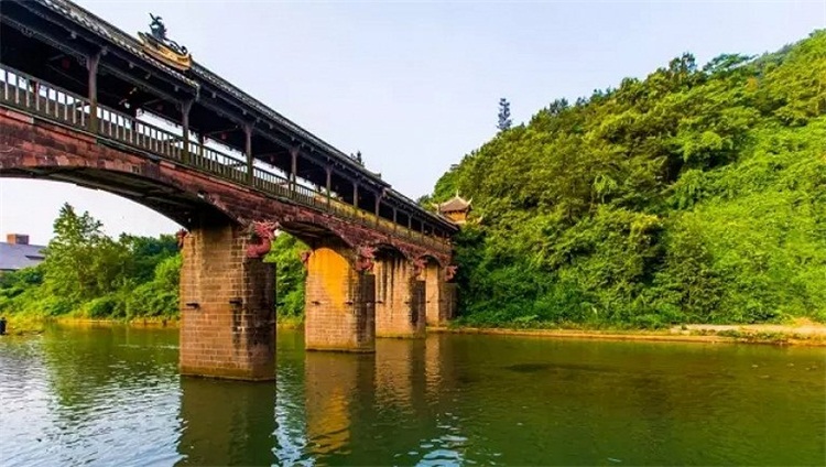 青城山主題酒店空間設計效果圖（tú）