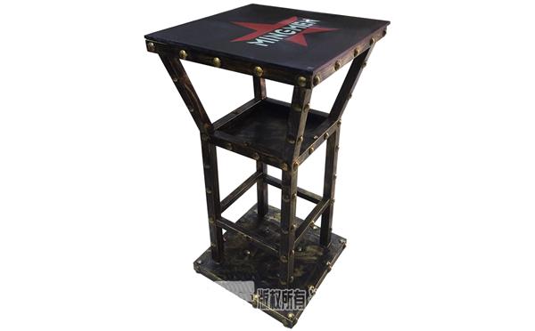 高（gāo）腳（jiǎo）複（fù）古工業風酒吧桌椅