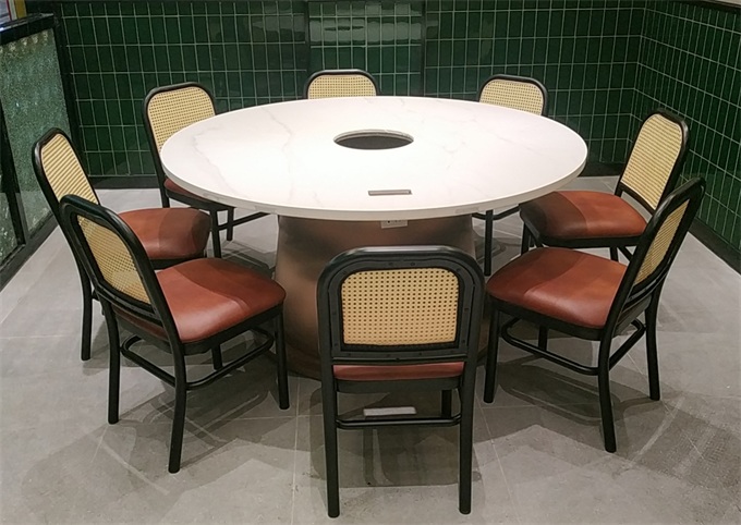 八合裏牛肉火鍋大理石火鍋圓桌