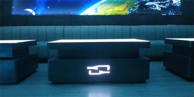 清吧不（bú）鏽鋼茶幾沙發