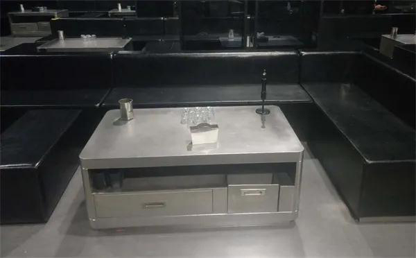 廣州酒吧原色（sè）不鏽鋼帶抽屜酒吧茶幾