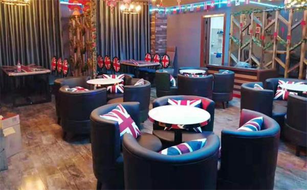 酒（jiǔ）吧沙（shā）發桌椅