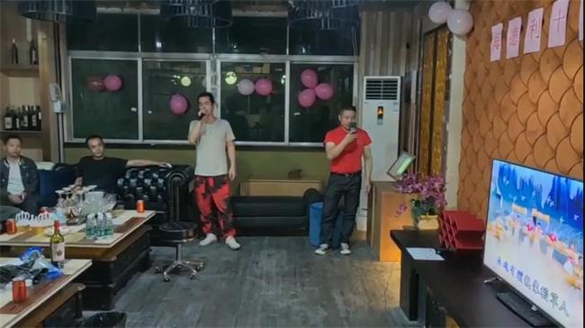 沙發部翁經理唱《愛拚才（cái）會（huì）贏》