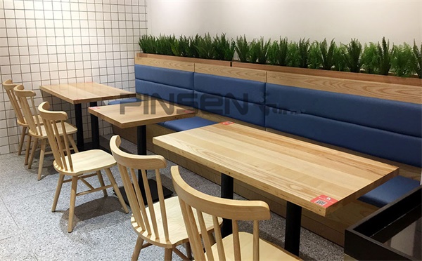 實木烤肉店桌椅(yǐ)