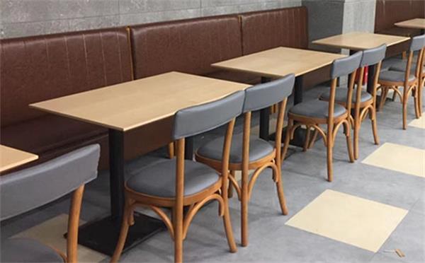食堂桌椅（yǐ）
