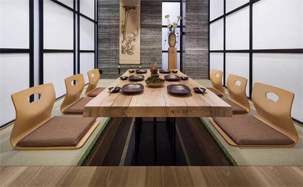 日式料理餐廳實木（mù）桌椅